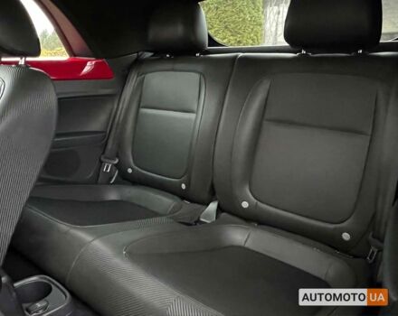 Красный Фольксваген Битл, объемом двигателя 1.8 л и пробегом 120 тыс. км за 12600 $, фото 14 на Automoto.ua