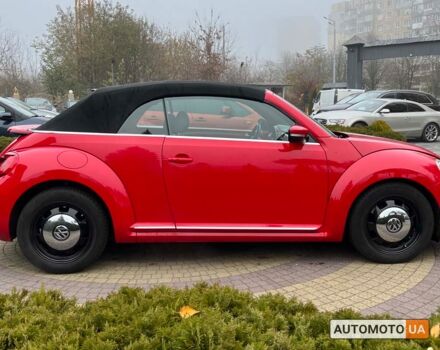 Красный Фольксваген Битл, объемом двигателя 1.8 л и пробегом 120 тыс. км за 12600 $, фото 7 на Automoto.ua