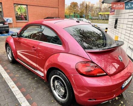 Красный Фольксваген Битл, объемом двигателя 1.39 л и пробегом 58 тыс. км за 16403 $, фото 1 на Automoto.ua