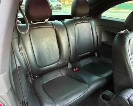 Красный Фольксваген Битл, объемом двигателя 2 л и пробегом 76 тыс. км за 2900 $, фото 12 на Automoto.ua