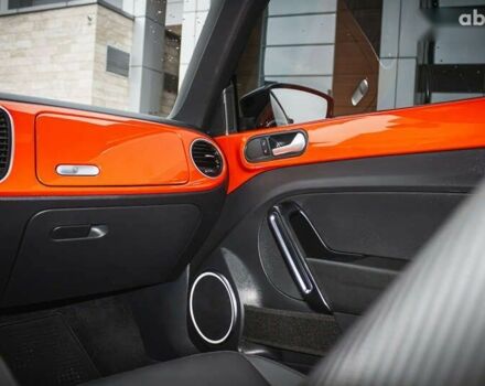 Фольксваген Бітл, об'ємом двигуна 1.8 л та пробігом 60 тис. км за 13800 $, фото 24 на Automoto.ua