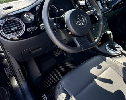 Фольксваген Битл 2016 в Борисполе на Automoto.ua Фольксваген Битл, объемом двигателя 1.8 л и пробегом 82 тыс. км за 11700 $, фото 2 на Automoto.ua