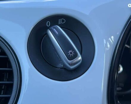 Фольксваген Бітл 2016 у Львові на Automoto.ua Фольксваген Бітл, об'ємом двигуна 1.8 л та пробігом 88 тис. км за 13350 $, фото 12 на Automoto.ua