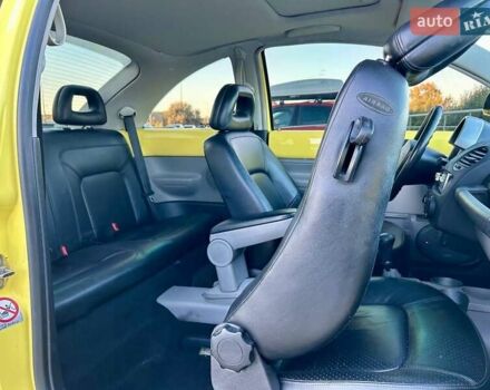 Желтый Фольксваген Битл, объемом двигателя 1.98 л и пробегом 260 тыс. км за 5700 $, фото 37 на Automoto.ua