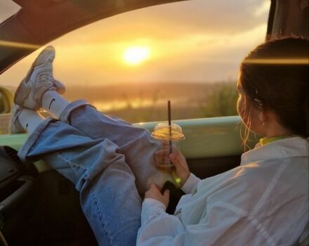 Желтый Фольксваген Битл, объемом двигателя 2 л и пробегом 197 тыс. км за 4000 $, фото 2 на Automoto.ua