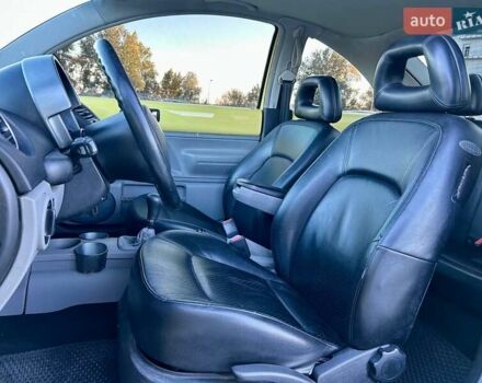 Желтый Фольксваген Битл, объемом двигателя 1.98 л и пробегом 260 тыс. км за 5700 $, фото 23 на Automoto.ua