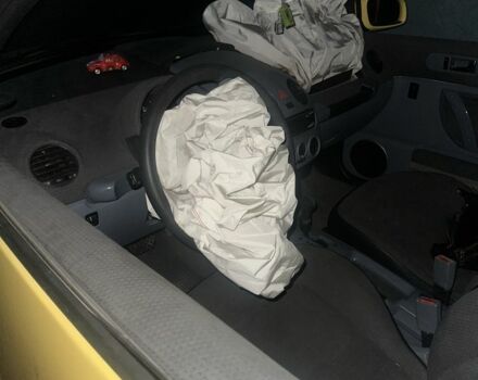 Жовтий Фольксваген Бітл, об'ємом двигуна 1.9 л та пробігом 275 тис. км за 2100 $, фото 12 на Automoto.ua