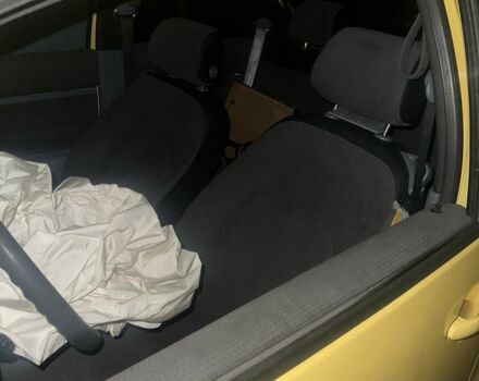 Жовтий Фольксваген Бітл, об'ємом двигуна 1.9 л та пробігом 275 тис. км за 2100 $, фото 11 на Automoto.ua