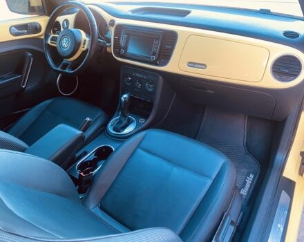 Жовтий Фольксваген Бітл, об'ємом двигуна 2.5 л та пробігом 146 тис. км за 11700 $, фото 8 на Automoto.ua