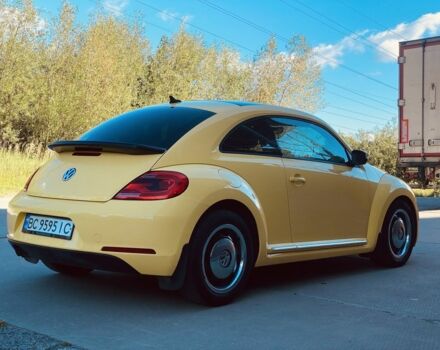 Жовтий Фольксваген Бітл, об'ємом двигуна 2.5 л та пробігом 146 тис. км за 11700 $, фото 5 на Automoto.ua