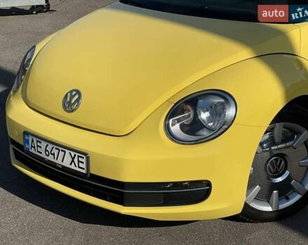 Желтый Фольксваген Битл, объемом двигателя 2.5 л и пробегом 120 тыс. км за 10500 $, фото 6 на Automoto.ua