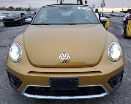 Желтый Фольксваген Битл, объемом двигателя 1.8 л и пробегом 16 тыс. км за 3100 $, фото 2 на Automoto.ua