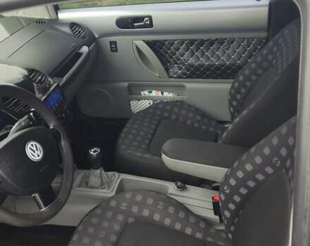 Сірий Фольксваген Бітл, об'ємом двигуна 1.98 л та пробігом 282 тис. км за 3700 $, фото 7 на Automoto.ua