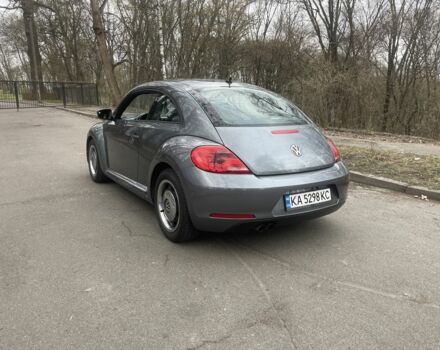 Серый Фольксваген Битл, объемом двигателя 2.5 л и пробегом 140 тыс. км за 8500 $, фото 1 на Automoto.ua