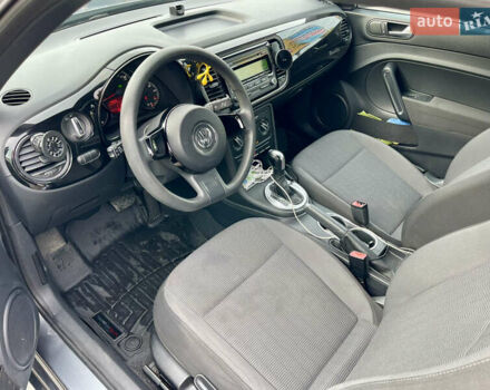 Фольксваген Бітл 2011 у Києві на Automoto.ua Сірий Фольксваген Бітл, об'ємом двигуна 2.5 л та пробігом 205 тис. км за 7600 $, фото 12 на Automoto.ua