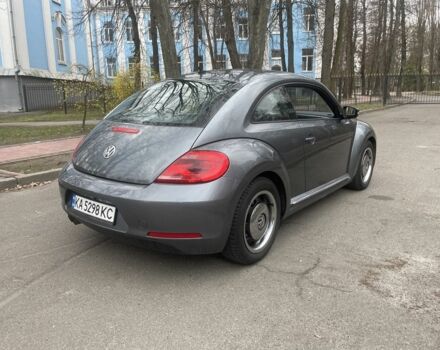 Серый Фольксваген Битл, объемом двигателя 2.5 л и пробегом 140 тыс. км за 8500 $, фото 2 на Automoto.ua