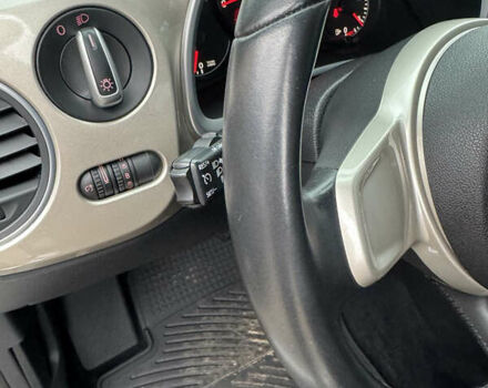 Серый Фольксваген Битл, объемом двигателя 2.48 л и пробегом 187 тыс. км за 10800 $, фото 10 на Automoto.ua