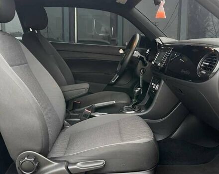 Серый Фольксваген Битл, объемом двигателя 2.5 л и пробегом 238 тыс. км за 7800 $, фото 12 на Automoto.ua