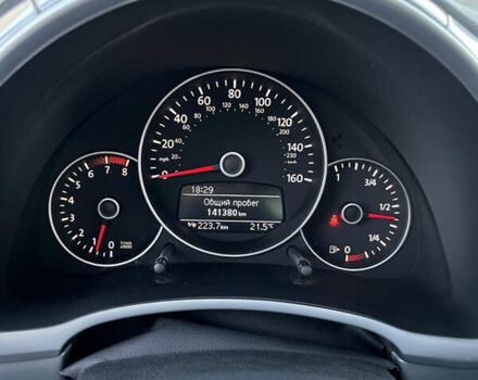 Серый Фольксваген Битл, объемом двигателя 2.5 л и пробегом 140 тыс. км за 8900 $, фото 12 на Automoto.ua