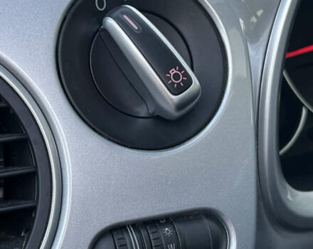 Серый Фольксваген Битл, объемом двигателя 2.5 л и пробегом 140 тыс. км за 8900 $, фото 13 на Automoto.ua