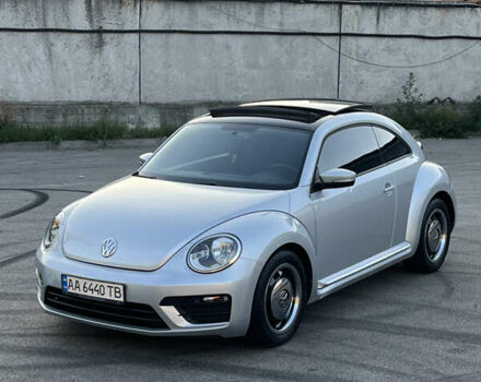 Серый Фольксваген Битл, объемом двигателя 2.5 л и пробегом 140 тыс. км за 8900 $, фото 7 на Automoto.ua