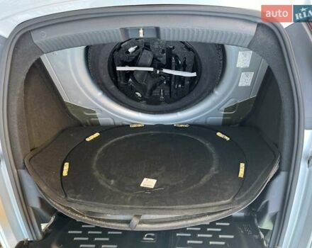 Серый Фольксваген Битл, объемом двигателя 2.5 л и пробегом 118 тыс. км за 10600 $, фото 14 на Automoto.ua