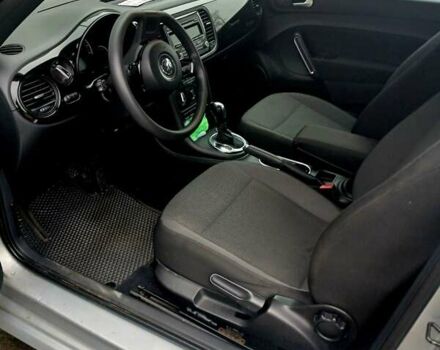 Серый Фольксваген Битл, объемом двигателя 2.5 л и пробегом 173 тыс. км за 8500 $, фото 9 на Automoto.ua