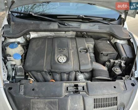 Серый Фольксваген Битл, объемом двигателя 2.5 л и пробегом 118 тыс. км за 10600 $, фото 15 на Automoto.ua