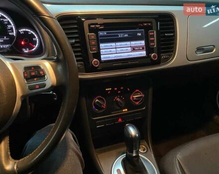 Серый Фольксваген Битл, объемом двигателя 1.8 л и пробегом 75 тыс. км за 12000 $, фото 11 на Automoto.ua