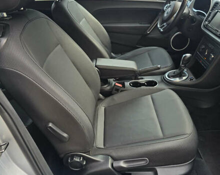 Серый Фольксваген Битл, объемом двигателя 1.97 л и пробегом 100 тыс. км за 11700 $, фото 23 на Automoto.ua