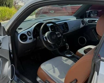Сірий Фольксваген Бітл, об'ємом двигуна 1.8 л та пробігом 161 тис. км за 11000 $, фото 7 на Automoto.ua