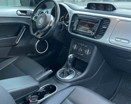 Серый Фольксваген Битл, объемом двигателя 2 л и пробегом 91 тыс. км за 13100 $, фото 17 на Automoto.ua