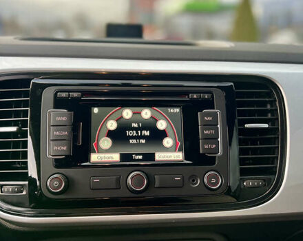 Серый Фольксваген Битл, объемом двигателя 1.8 л и пробегом 59 тыс. км за 13699 $, фото 26 на Automoto.ua