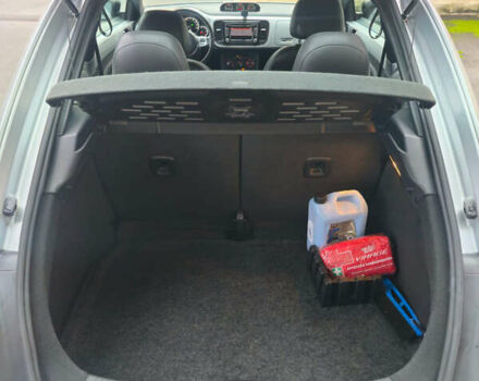 Серый Фольксваген Битл, объемом двигателя 1.97 л и пробегом 100 тыс. км за 11700 $, фото 4 на Automoto.ua