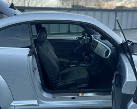 Серый Фольксваген Битл, объемом двигателя 2 л и пробегом 91 тыс. км за 13100 $, фото 15 на Automoto.ua