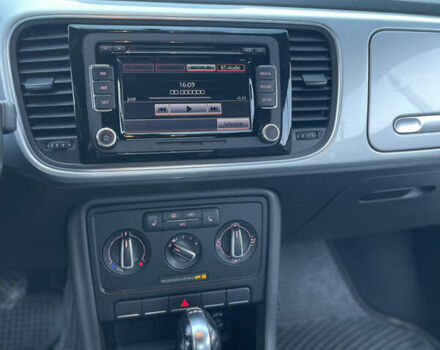 Серый Фольксваген Битл, объемом двигателя 2 л и пробегом 91 тыс. км за 13100 $, фото 10 на Automoto.ua