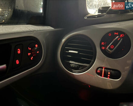 Сірий Фольксваген Бітл, об'ємом двигуна 1.8 л та пробігом 59 тис. км за 13400 $, фото 19 на Automoto.ua