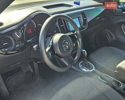 Сірий Фольксваген Бітл, об'ємом двигуна 1.8 л та пробігом 249 тис. км за 8300 $, фото 12 на Automoto.ua