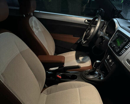 Сірий Фольксваген Бітл, об'ємом двигуна 1.8 л та пробігом 59 тис. км за 13400 $, фото 12 на Automoto.ua