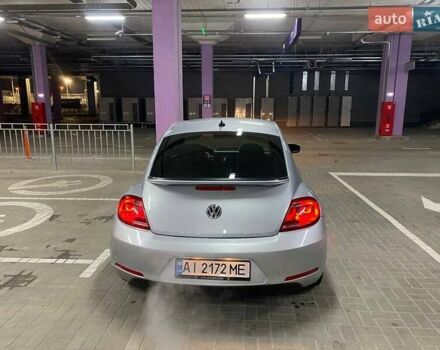 Серый Фольксваген Битл, объемом двигателя 1.8 л и пробегом 75 тыс. км за 12000 $, фото 4 на Automoto.ua