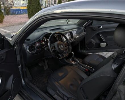 Сірий Фольксваген Бітл, об'ємом двигуна 1.8 л та пробігом 85 тис. км за 12000 $, фото 5 на Automoto.ua