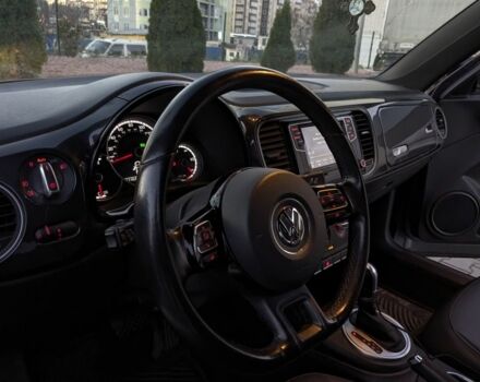 Сірий Фольксваген Бітл, об'ємом двигуна 1.8 л та пробігом 85 тис. км за 12000 $, фото 7 на Automoto.ua