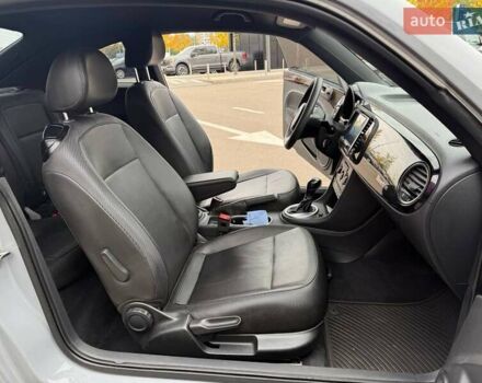 Сірий Фольксваген Бітл, об'ємом двигуна 1.8 л та пробігом 110 тис. км за 12990 $, фото 9 на Automoto.ua