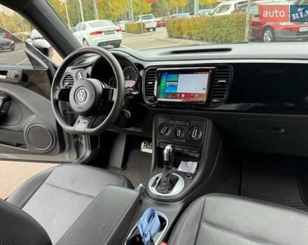 Сірий Фольксваген Бітл, об'ємом двигуна 1.8 л та пробігом 110 тис. км за 12990 $, фото 12 на Automoto.ua
