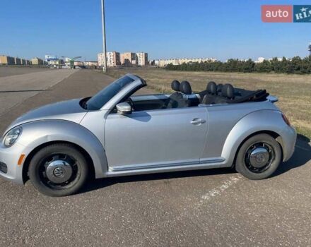 Серый Фольксваген Битл, объемом двигателя 2.5 л и пробегом 151 тыс. км за 11000 $, фото 2 на Automoto.ua