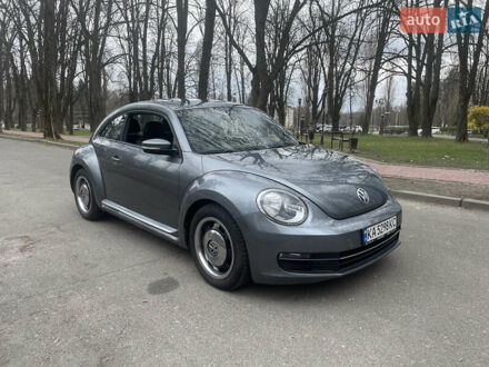 Фольксваген Бітл 2011 у Києві на Automoto.ua Сірий Фольксваген Бітл, об'ємом двигуна 2.48 л та пробігом 138 тис. км за 9700 $, фото 1 на Automoto.ua