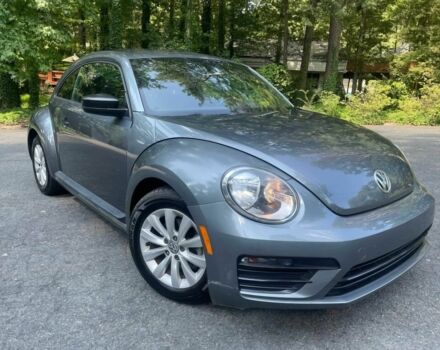 Серый Фольксваген Битл, объемом двигателя 1.8 л и пробегом 68 тыс. км за 4000 $, фото 1 на Automoto.ua