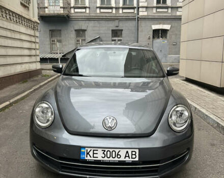 Серый Фольксваген Битл, объемом двигателя 1.98 л и пробегом 93 тыс. км за 14500 $, фото 1 на Automoto.ua
