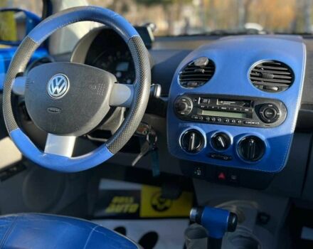 Синій Фольксваген Бітл, об'ємом двигуна 2 л та пробігом 120 тис. км за 5750 $, фото 17 на Automoto.ua