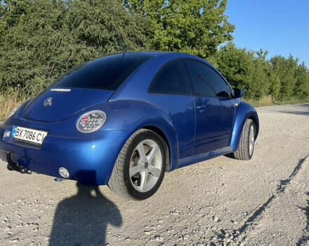 Синий Фольксваген Битл, объемом двигателя 2 л и пробегом 190 тыс. км за 4900 $, фото 5 на Automoto.ua